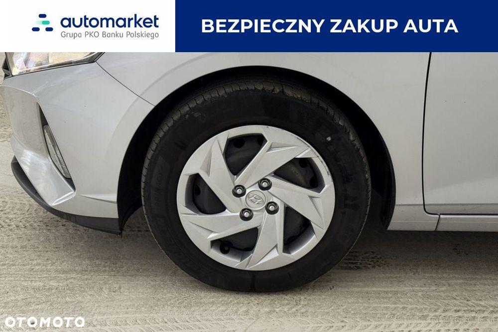 Hyundai i20 1.2 Pure - 12