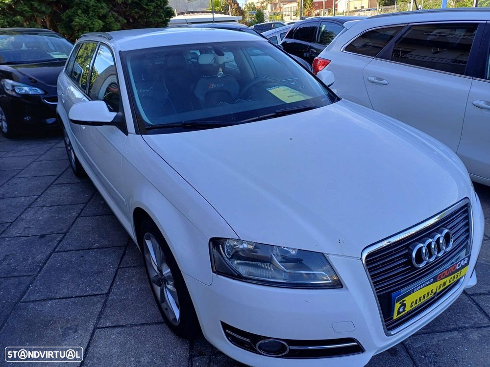 Audi A3 Sportback 1.6 TDI Ambiente - 2