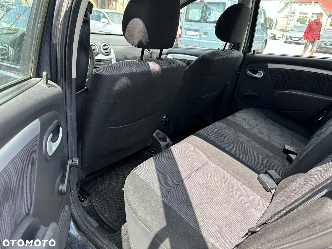 Dacia Sandero - 15