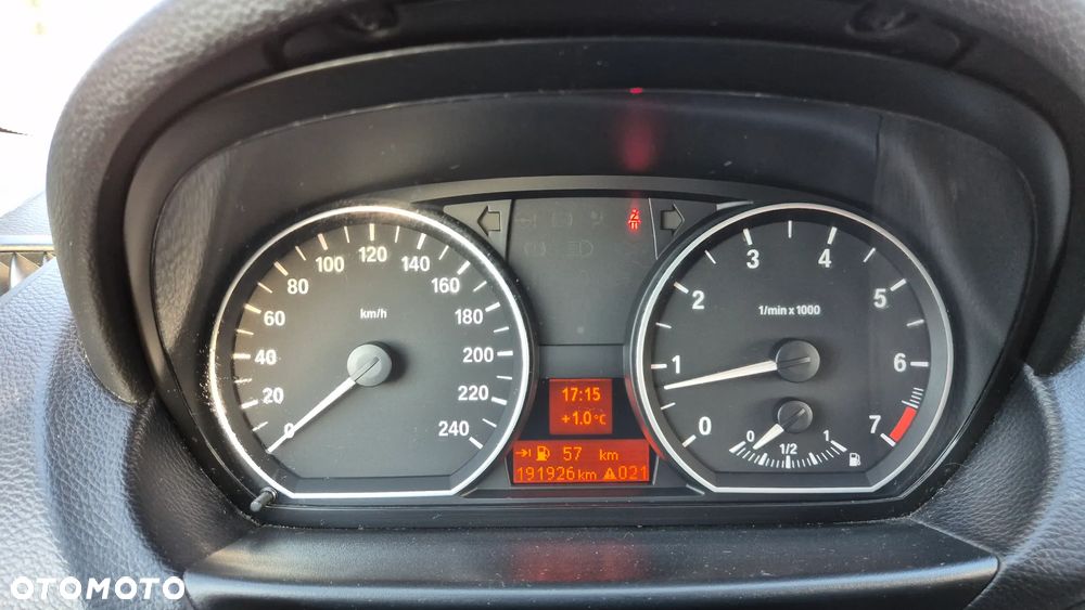 BMW Seria 1 116i - 16