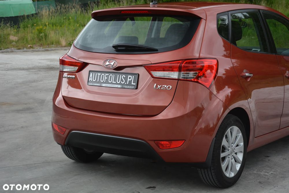 Hyundai ix20 - 12