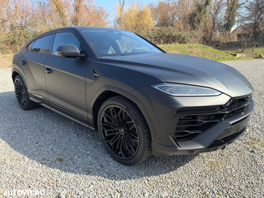 Lamborghini URUS - 5