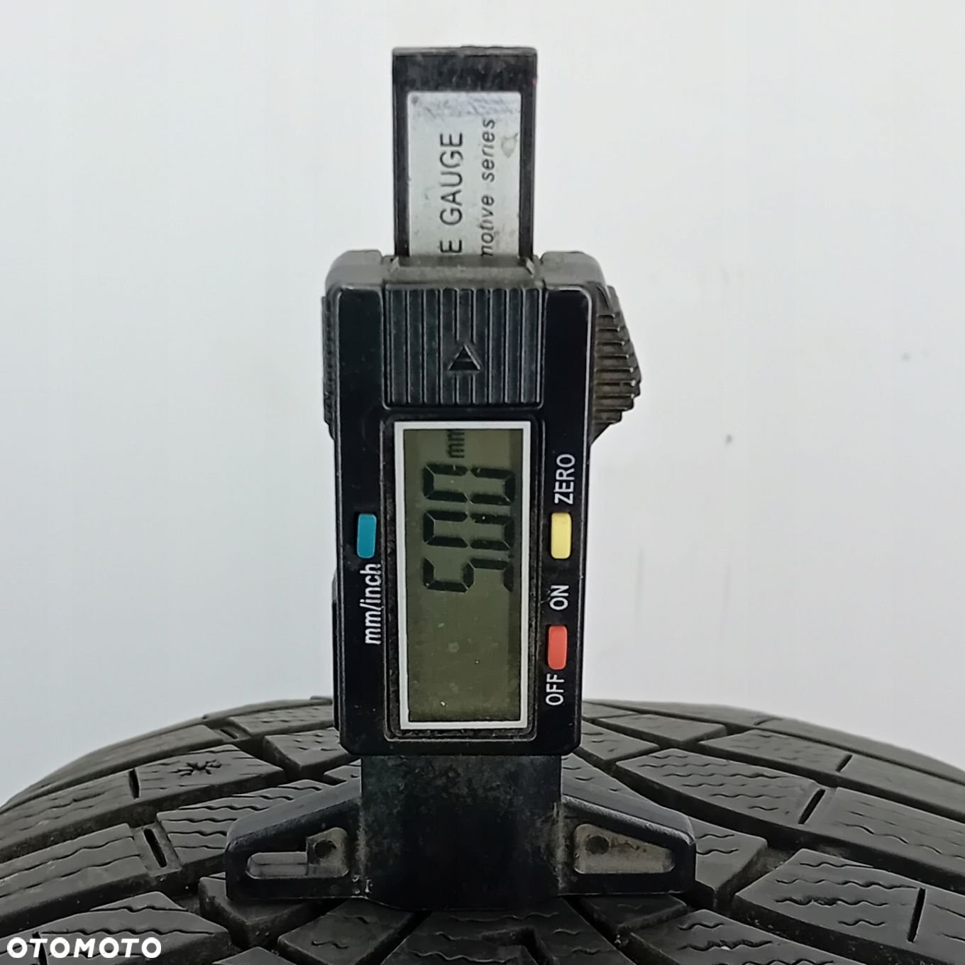 2x 205/60R16 opony zimowe Goodyear Ultragrip 9 86437 - 4