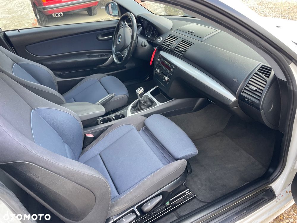 BMW Seria 1 - 17