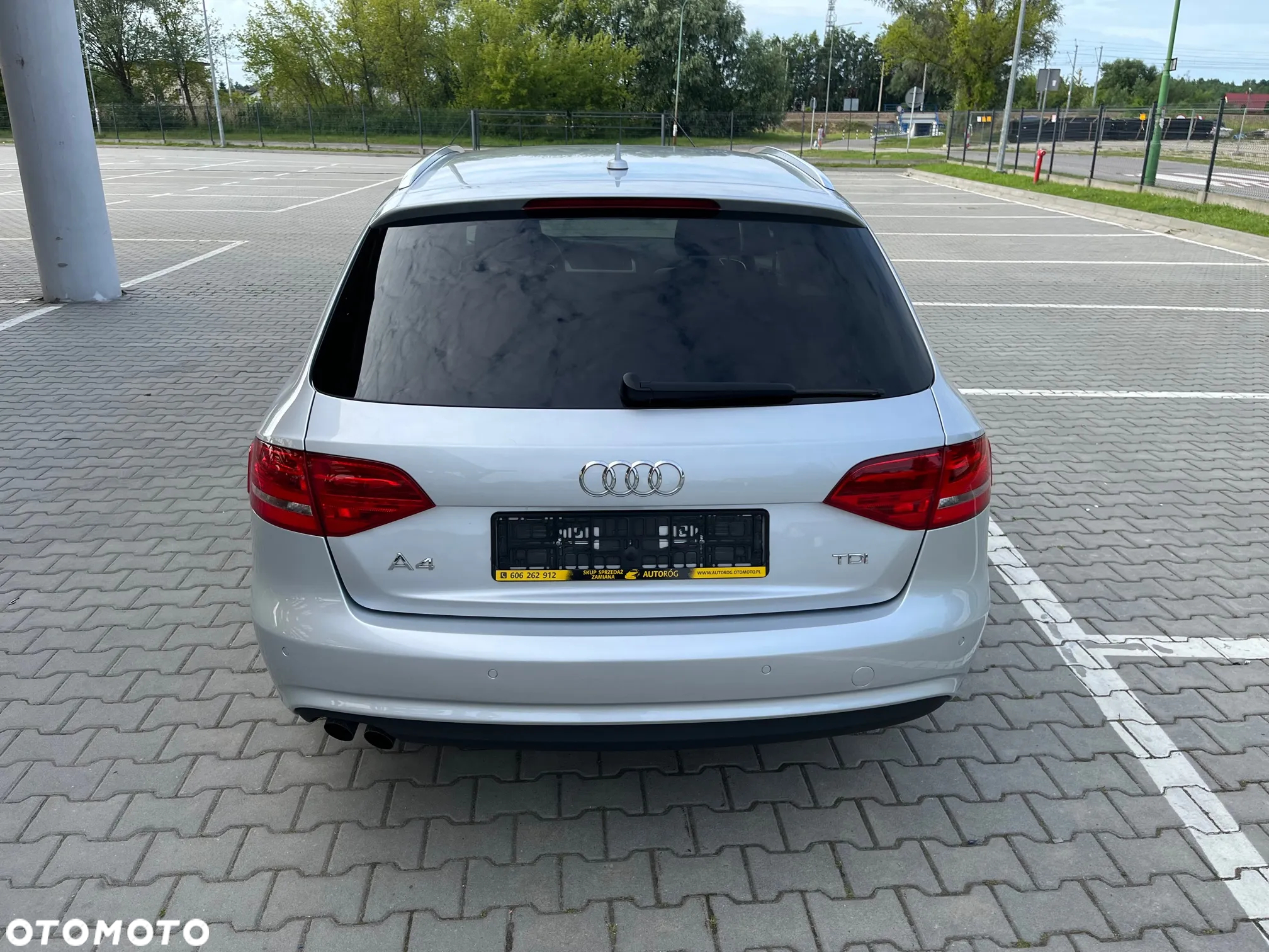Audi A4 Avant - 9
