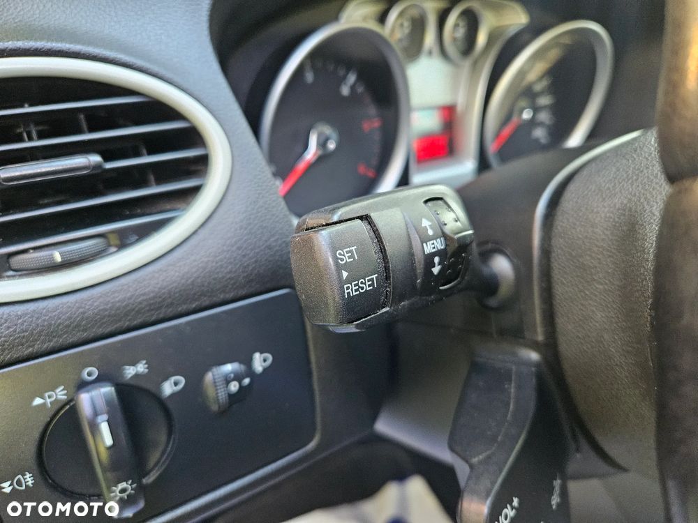 Ford Focus 1.8 TDCi Silver X - 8