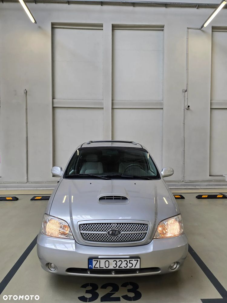 Kia Carnival 2.9 CRDi / Voyage - 11