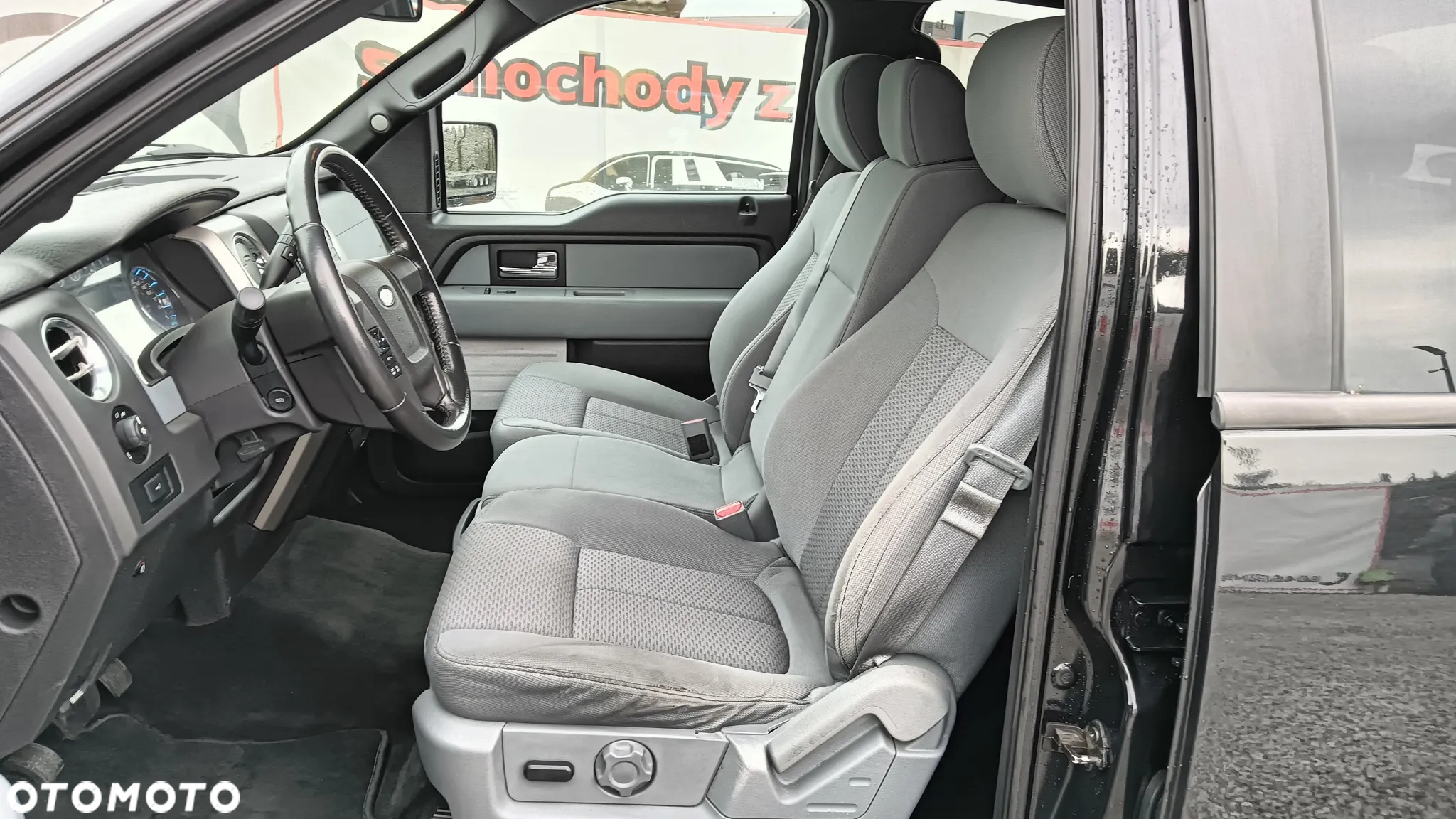 Ford F150 - 15