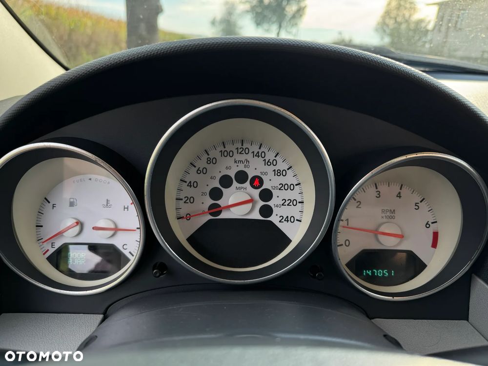 Dodge Caliber 1.8 SXT - 22