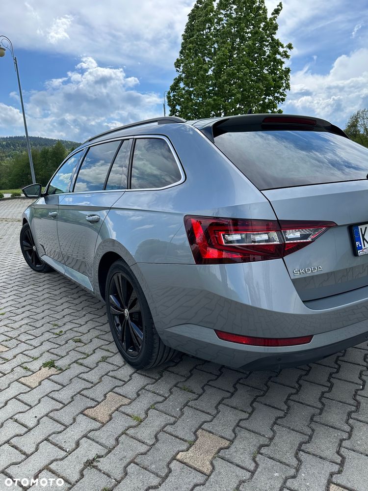 Skoda Superb 2.0 TDI Active DSG - 5