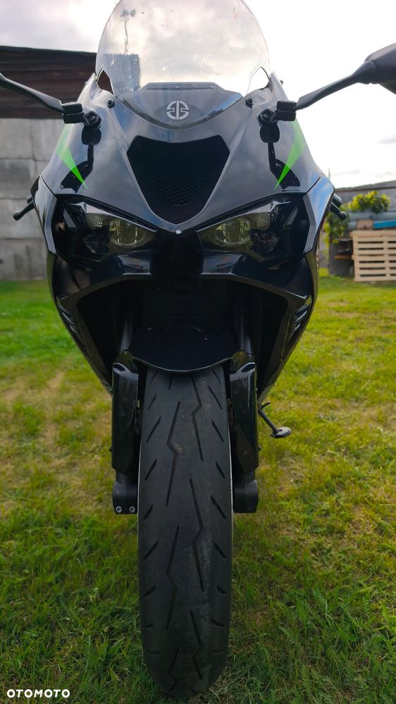 Kawasaki ZX - 12