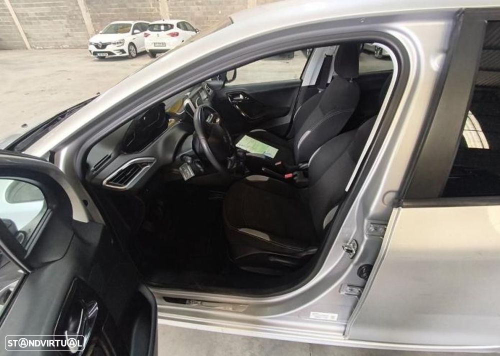 Peugeot 308 - 3