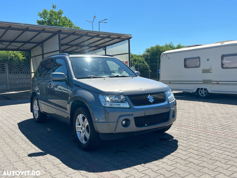 Suzuki Grand Vitara 1.9 DDIS JLX Navi - 1