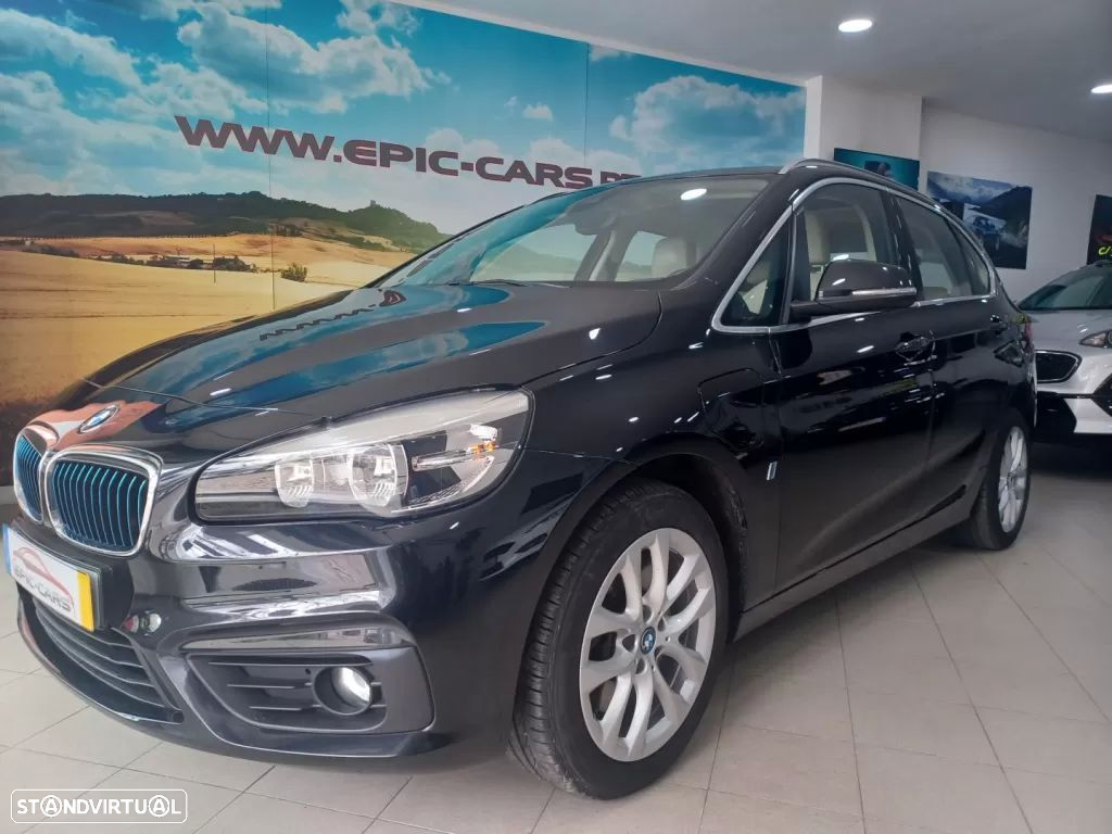 BMW 225xe Active Tourer Line Luxury - 4