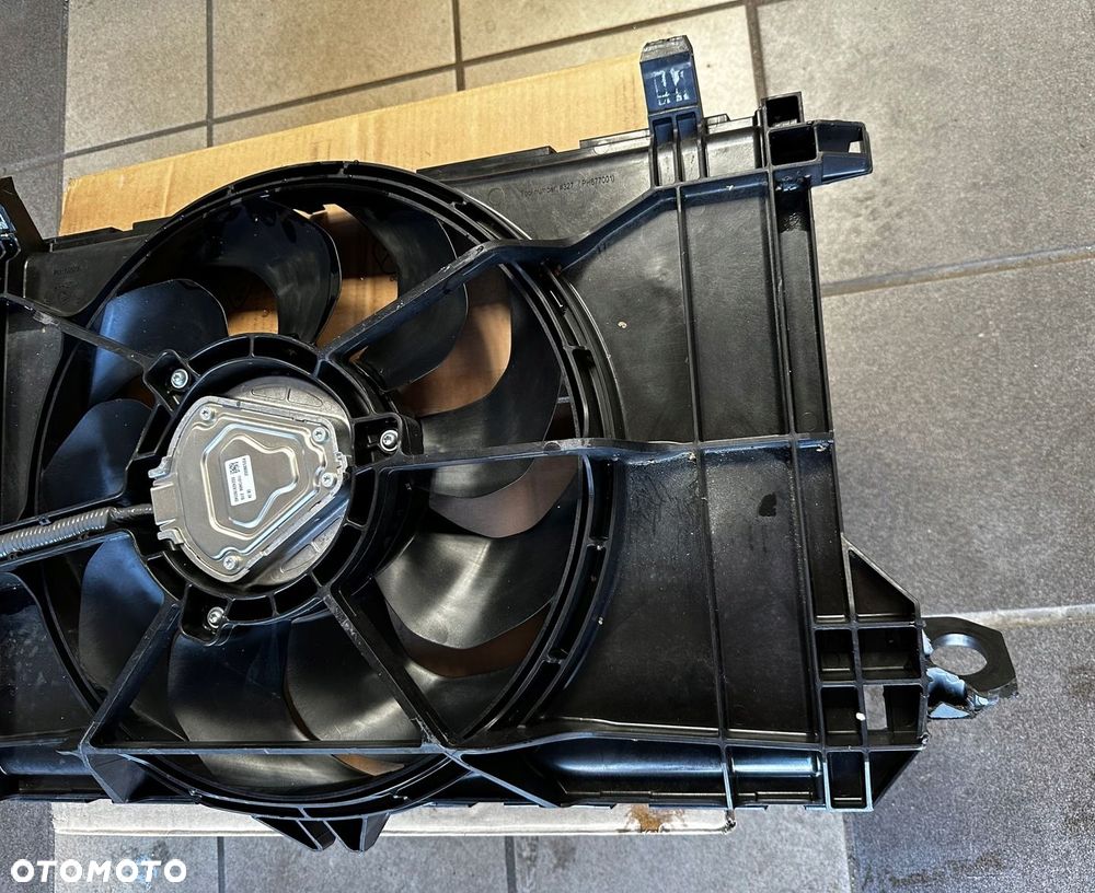 Wentylator chłodnicy TESLA MODEL S III 3 149417900-B - 3
