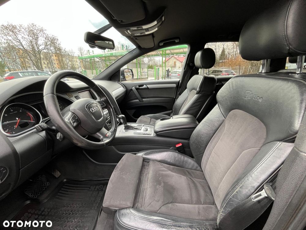 Audi Q7 3.0 TDI DPF Quattro Tiptronic - 33