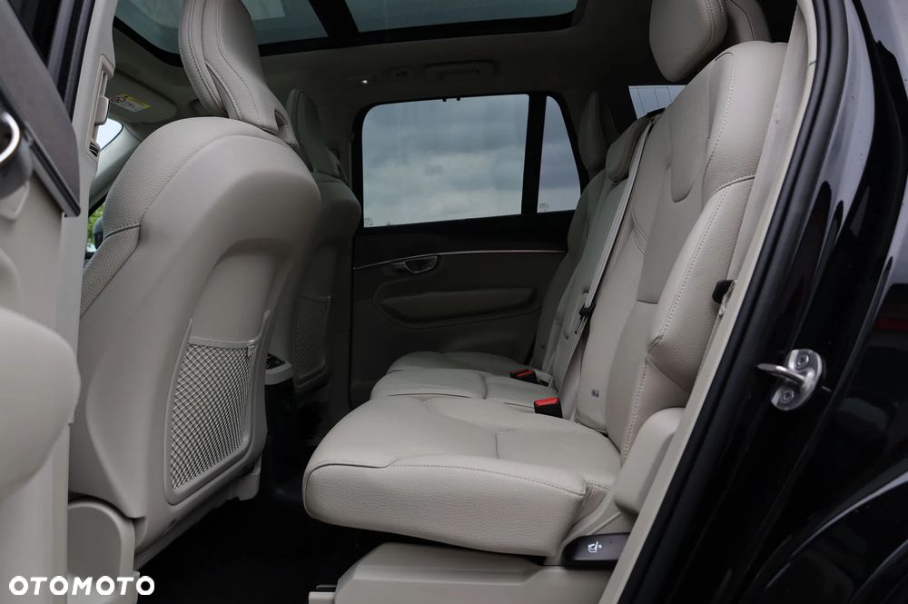 Volvo XC 90 T8 AWD Plus Bright - 19