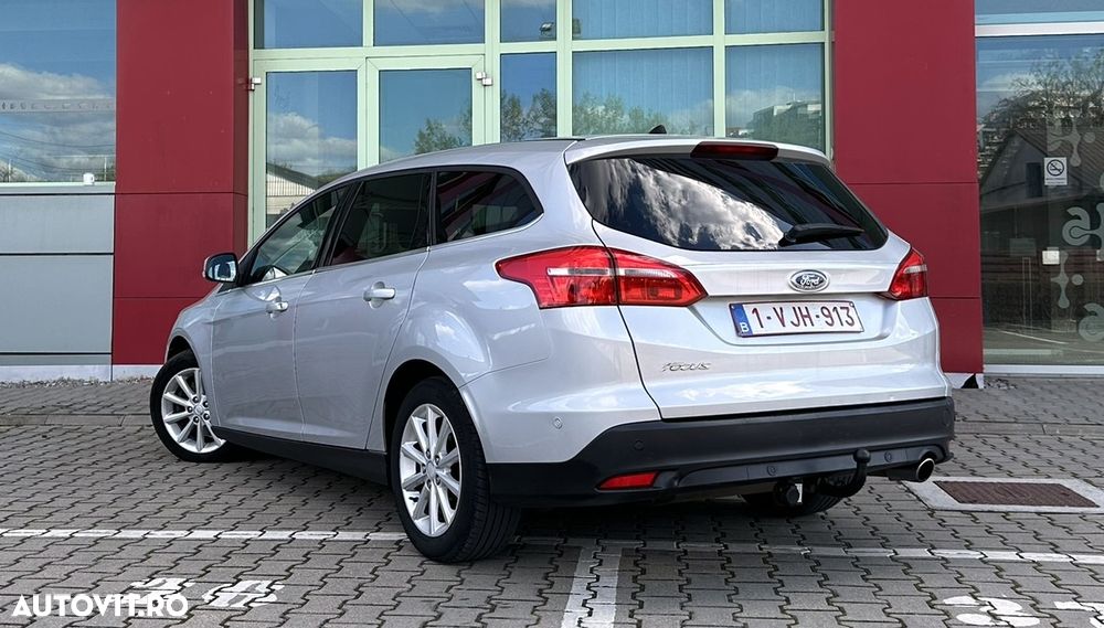 Ford Focus - 4