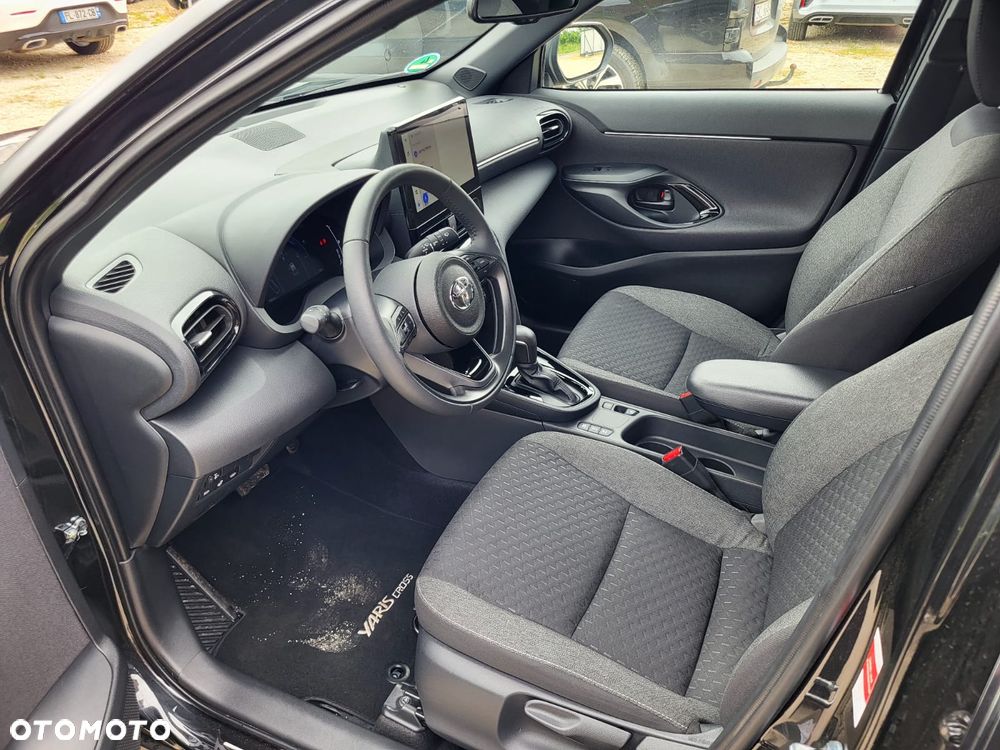 Toyota Yaris Cross - 22