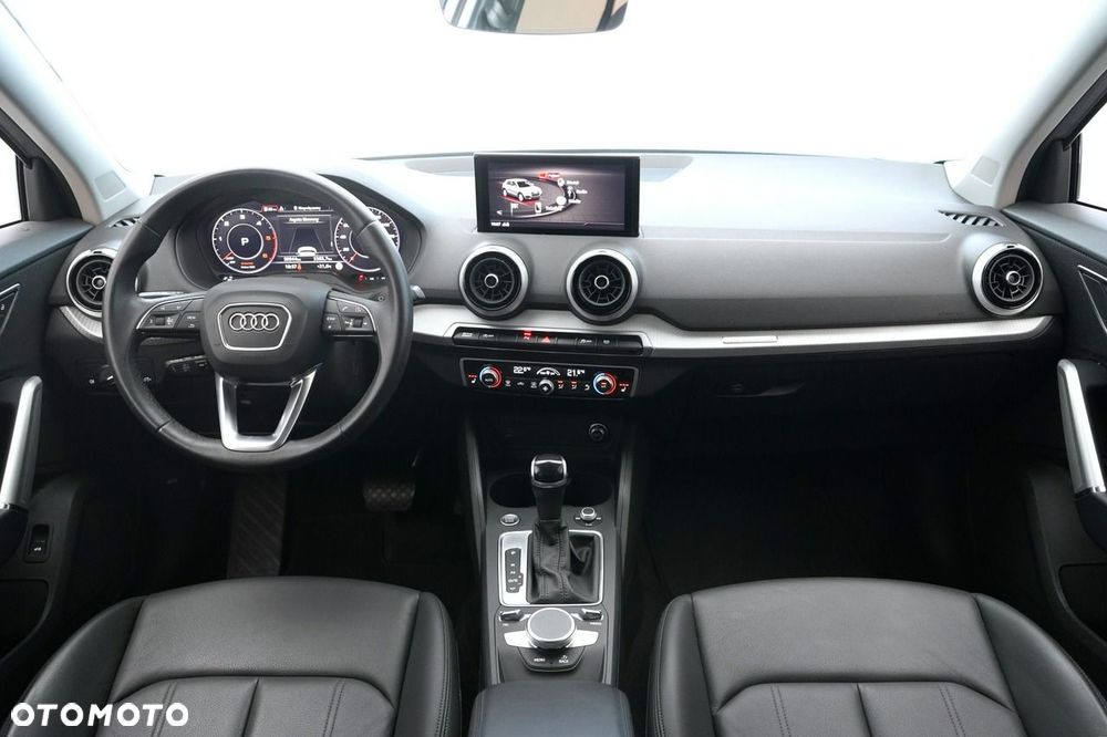 Audi Q2 - 25