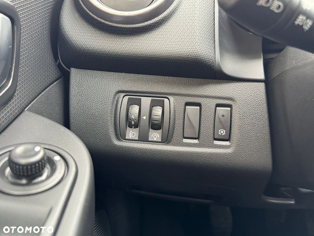 Renault Clio Energy dCi 90 Start & Stop LIMITED - 15