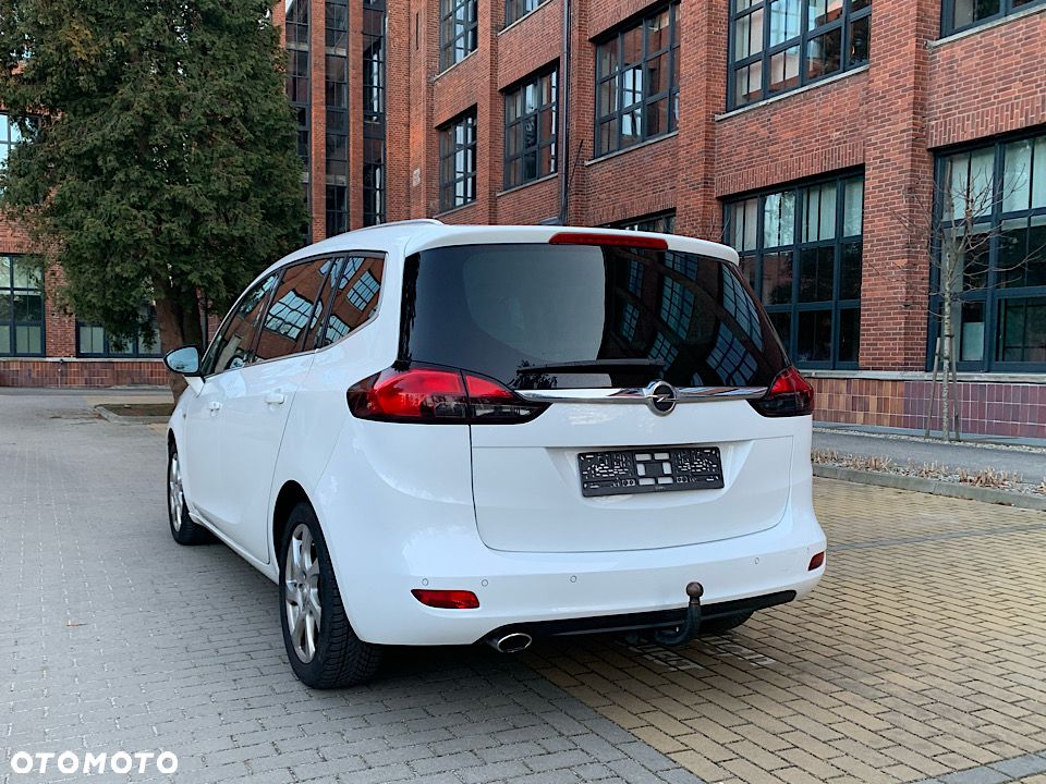 Opel Zafira - 12