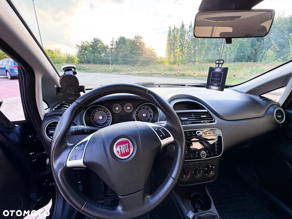 Fiat Punto 1.4 Easy S&S - 9