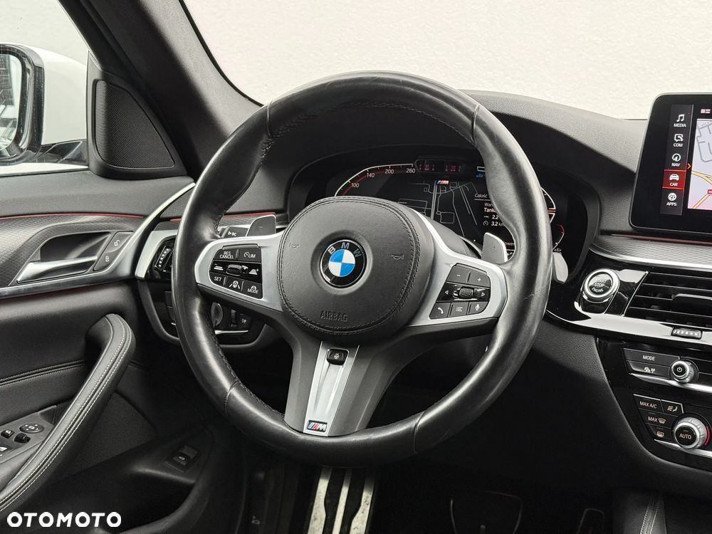 BMW Seria 5 520d xDrive M Sport Edition - 19