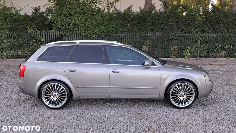 Audi A4 Avant - 4