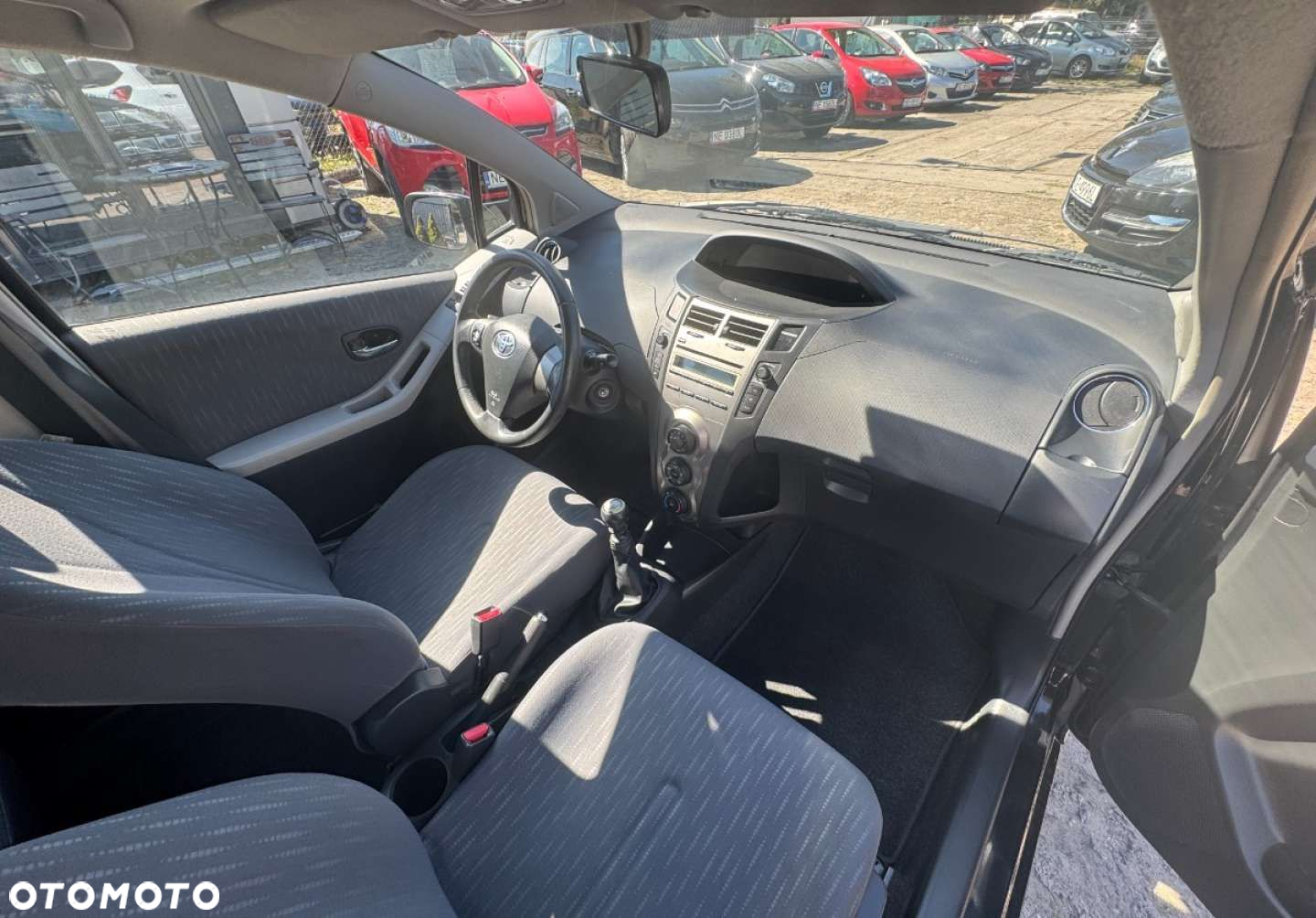 Toyota Yaris - 21
