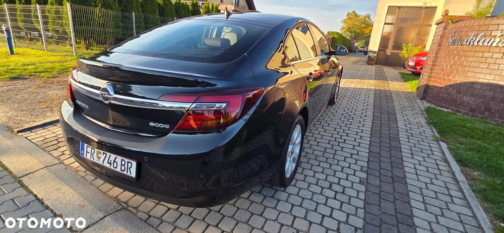 Opel Insignia - 17