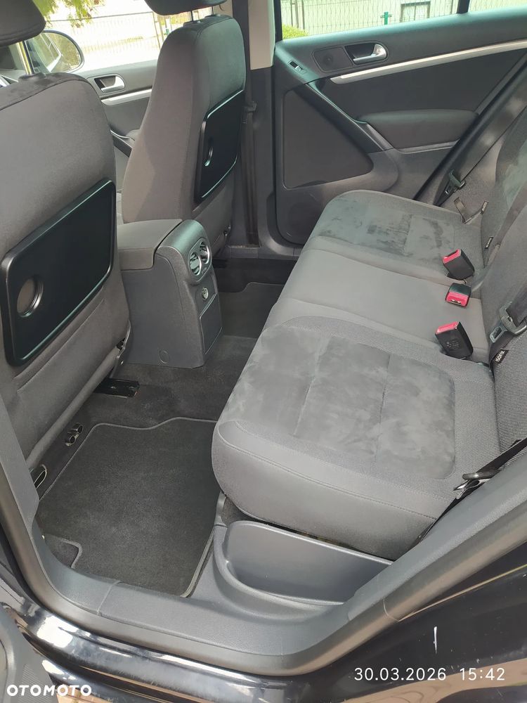 Volkswagen Tiguan - 4