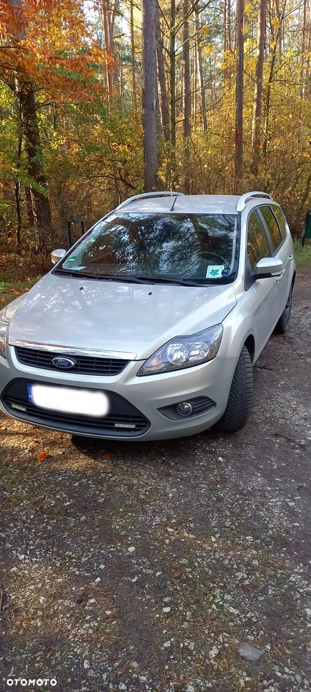 Ford Focus 1.8 FF Ghia - 8
