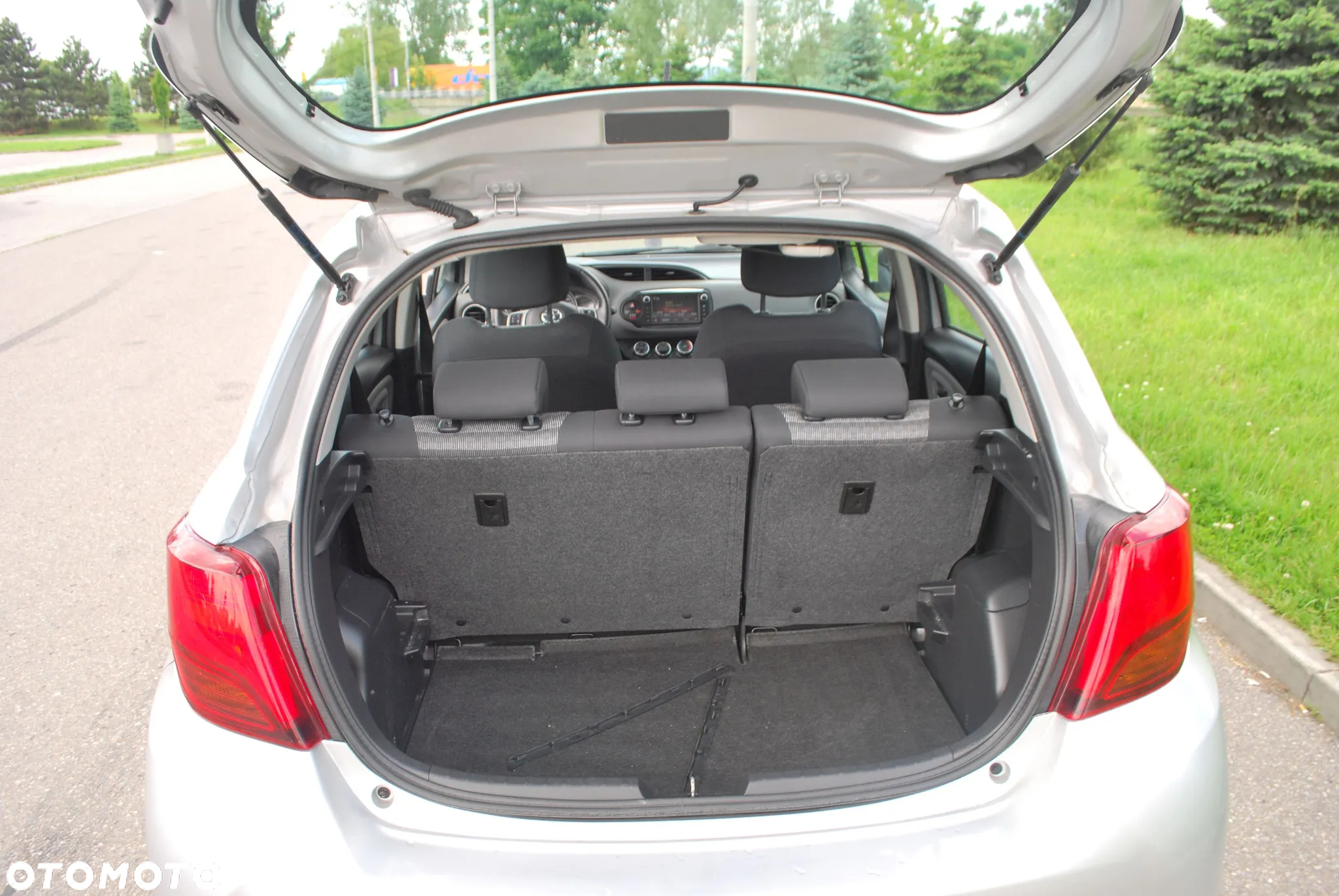 Toyota Yaris - 8