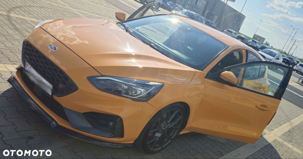 Ford Focus 2.3 EcoBoost ST - 6