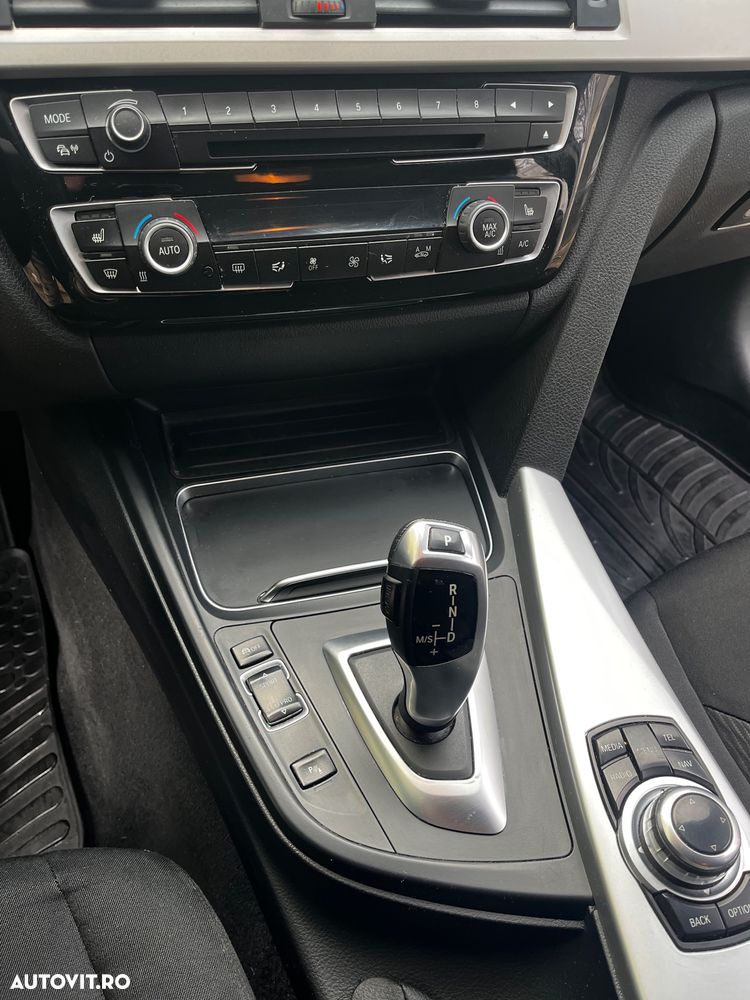 BMW Seria 3 320d xDrive AT - 8