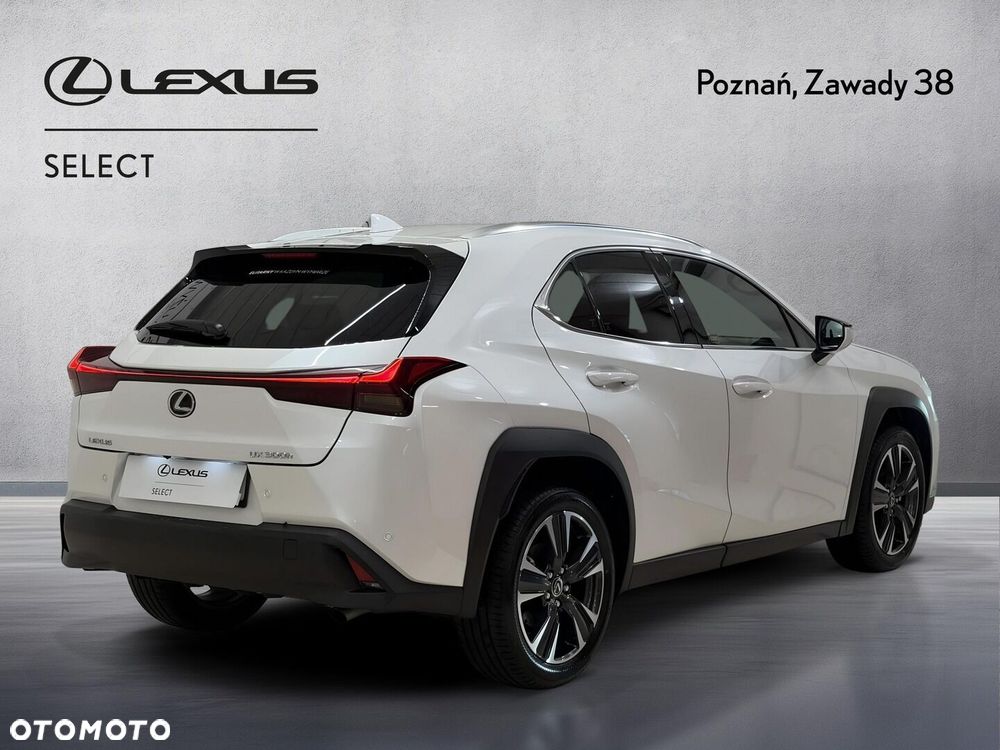 Lexus UX 300h Prestige - 3