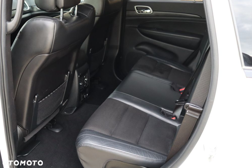 Jeep Grand Cherokee 3.6 V6 Overland - 27