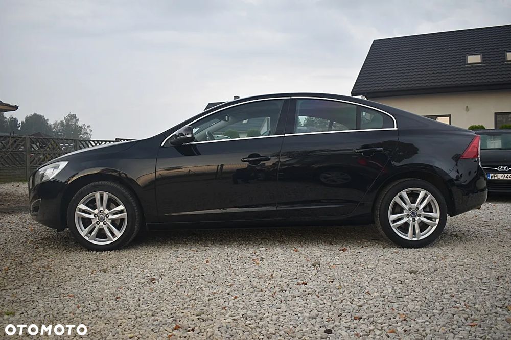 Volvo S60 D4 Momentum - 5