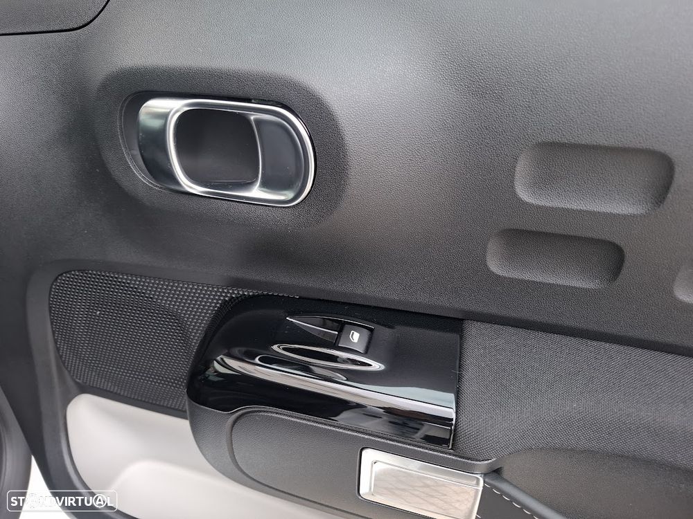 Citroën C3 Pure Tech S&S Shine Pack - 42