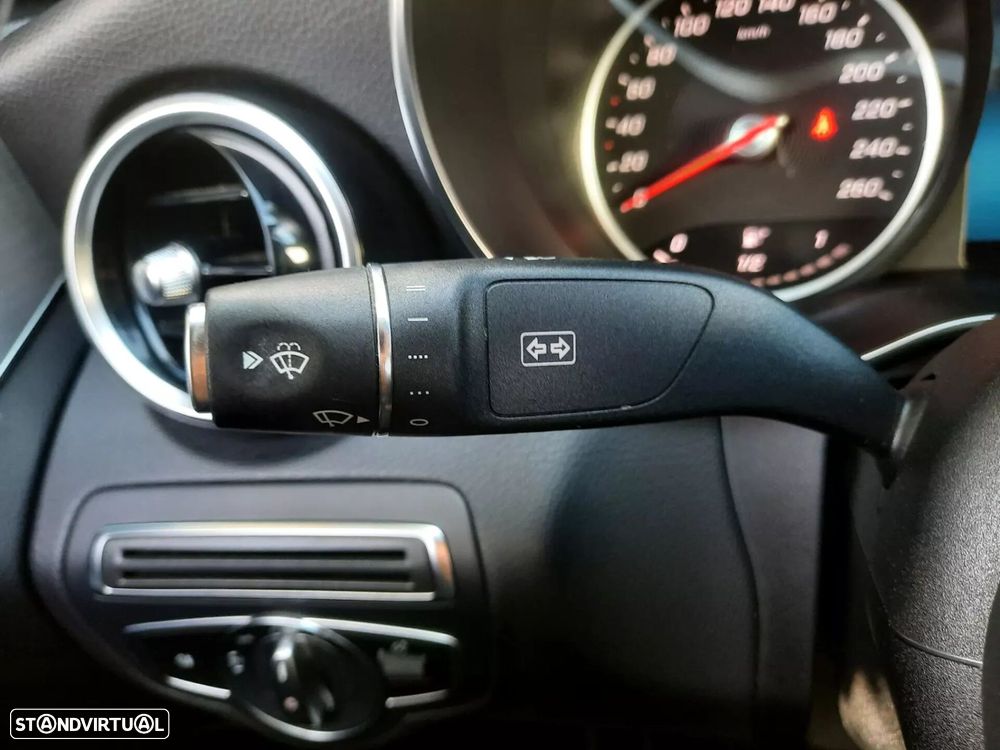 Mercedes-Benz C 300 de AMG Line - 8