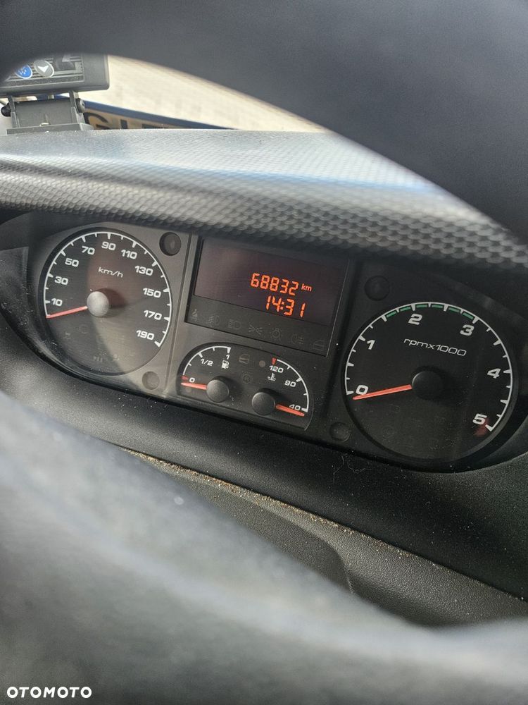 Iveco 70c17 chłodnia, izoterma, agregat, kabina sypialna. - 5
