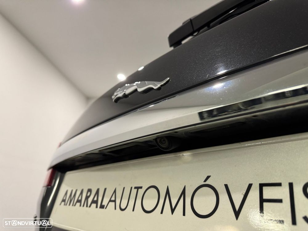 Jaguar XF Sportbrake 2.2 D Premium Luxury - 22