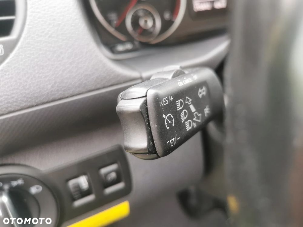 Volkswagen Caddy 1.6 (7-Si.) DSG Edition 30 - 27