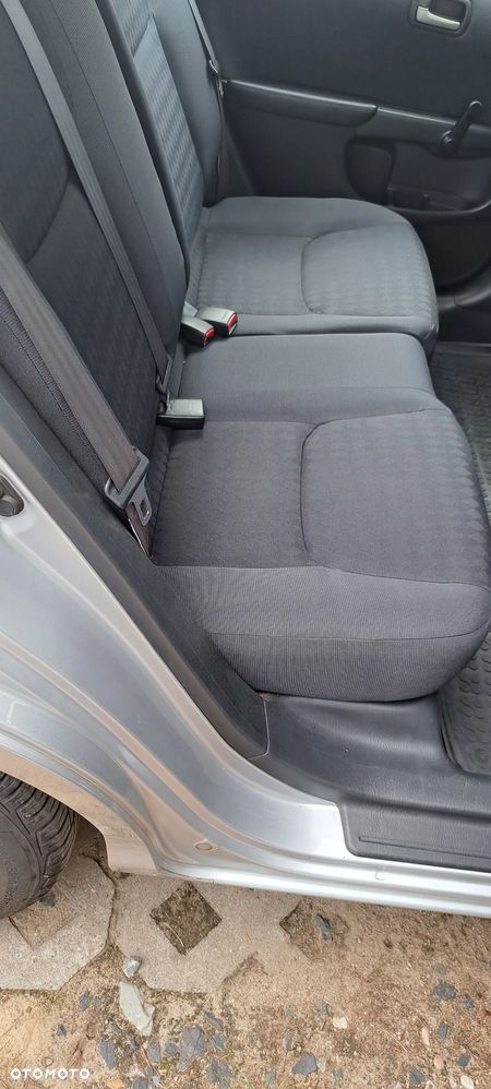 Honda Civic 1.4i S - 10