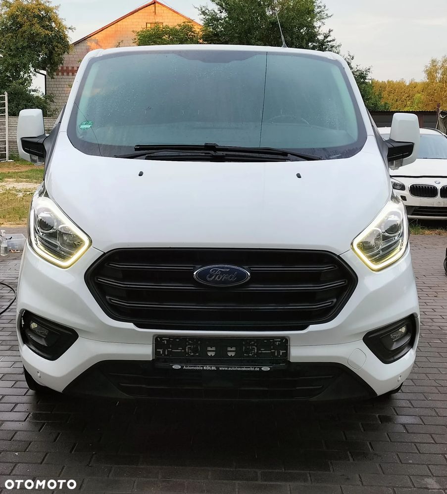 Ford TRANSIT CUSTOM - 2