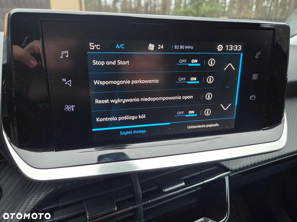 Peugeot 2008 PureTech 100 Stop&Start Allure Pack - 17