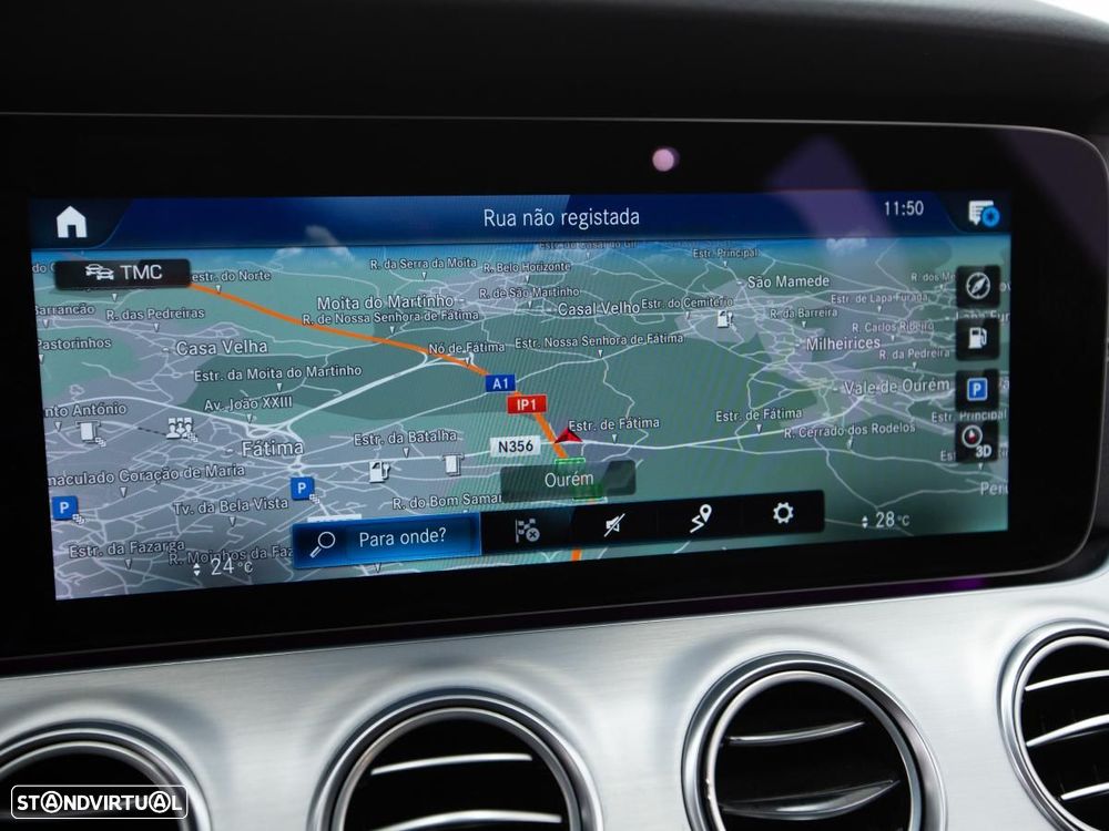Mercedes-Benz E 300 de 4Matic 9G-TRONIC - 28
