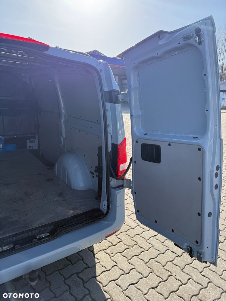 Mercedes-Benz Vito - 8