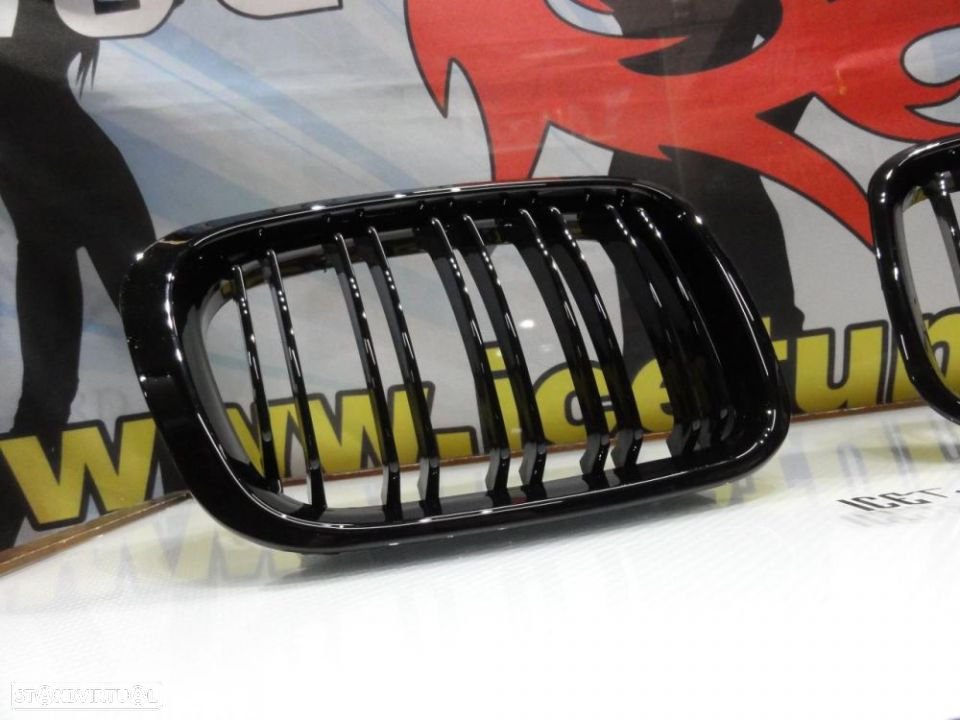 Grelha frontal em preto piano brilhante para BMW E46 98-01 M4 look / dupla lamina em plástico ABS - 5